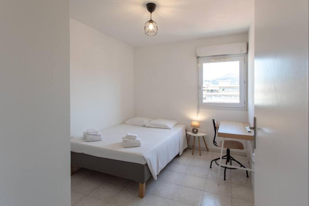 L41 Suite Paladium 8Pax 4Rooms Balcony Wifi Ac นีซ ภายนอก รูปภาพ